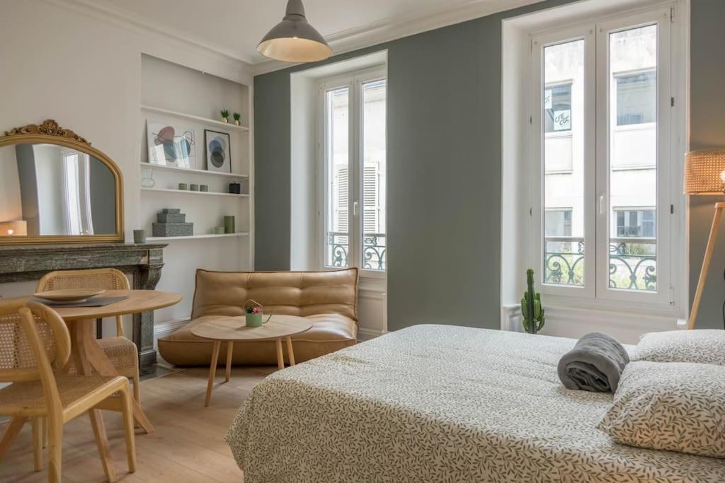 Charmant Studio Vue Cathedrale Quartier Historique Apartment Orleans Ngoại thất bức ảnh